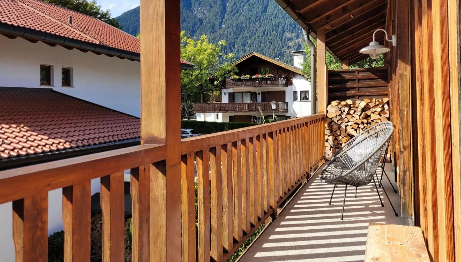 Apartment Fuer 6 - Bergblick, Balkon, Kamin, Kino, Yoga, Parkplatz Garmisch-Partenkirchen